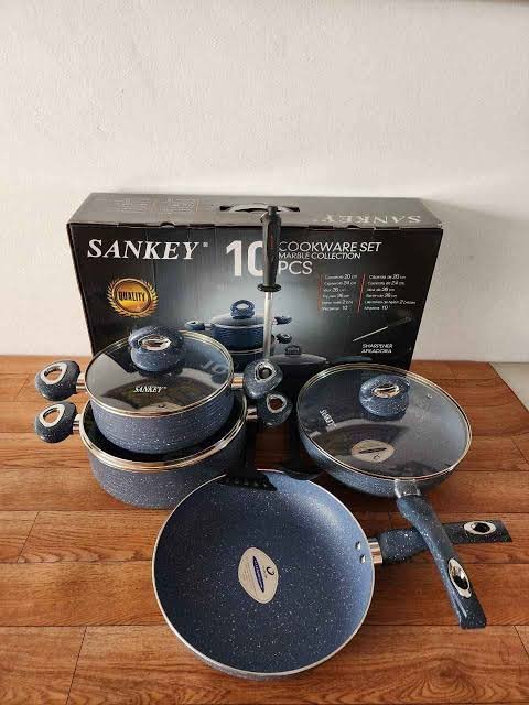 Juego de ollas Sankey antiadherente 10 piezas